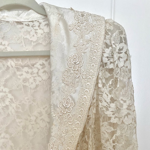Incredibly RARE VINTAGE Jonquil by Diane Samandri Lace Bridal Peignoir Robe - Picture 3 of 6